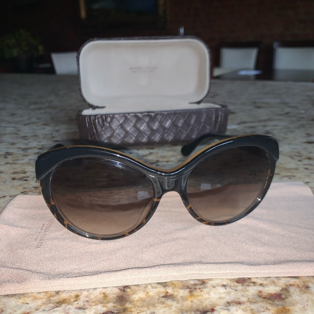 David Yurman Sunglasses Black Tortoise